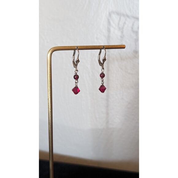 Vintage Garnet & Red Crystal Marked 925 Leverback Dangle Earrings - Picture 3 of 7